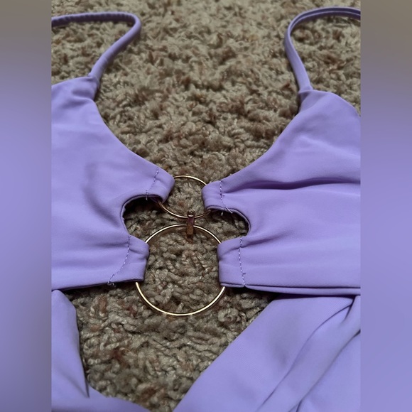 Sized small bikini top - Picture 2 of 4